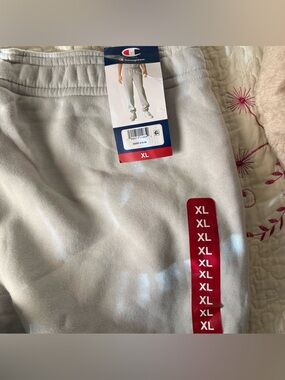 Champion Light Grey Fleece Joggers, NWT, Size XL